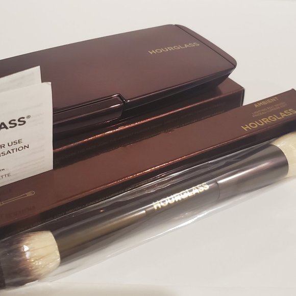 ⭐HOURGLASS SET Ambient Palette +2-Sided Brush $110 - Picture 3 of 16